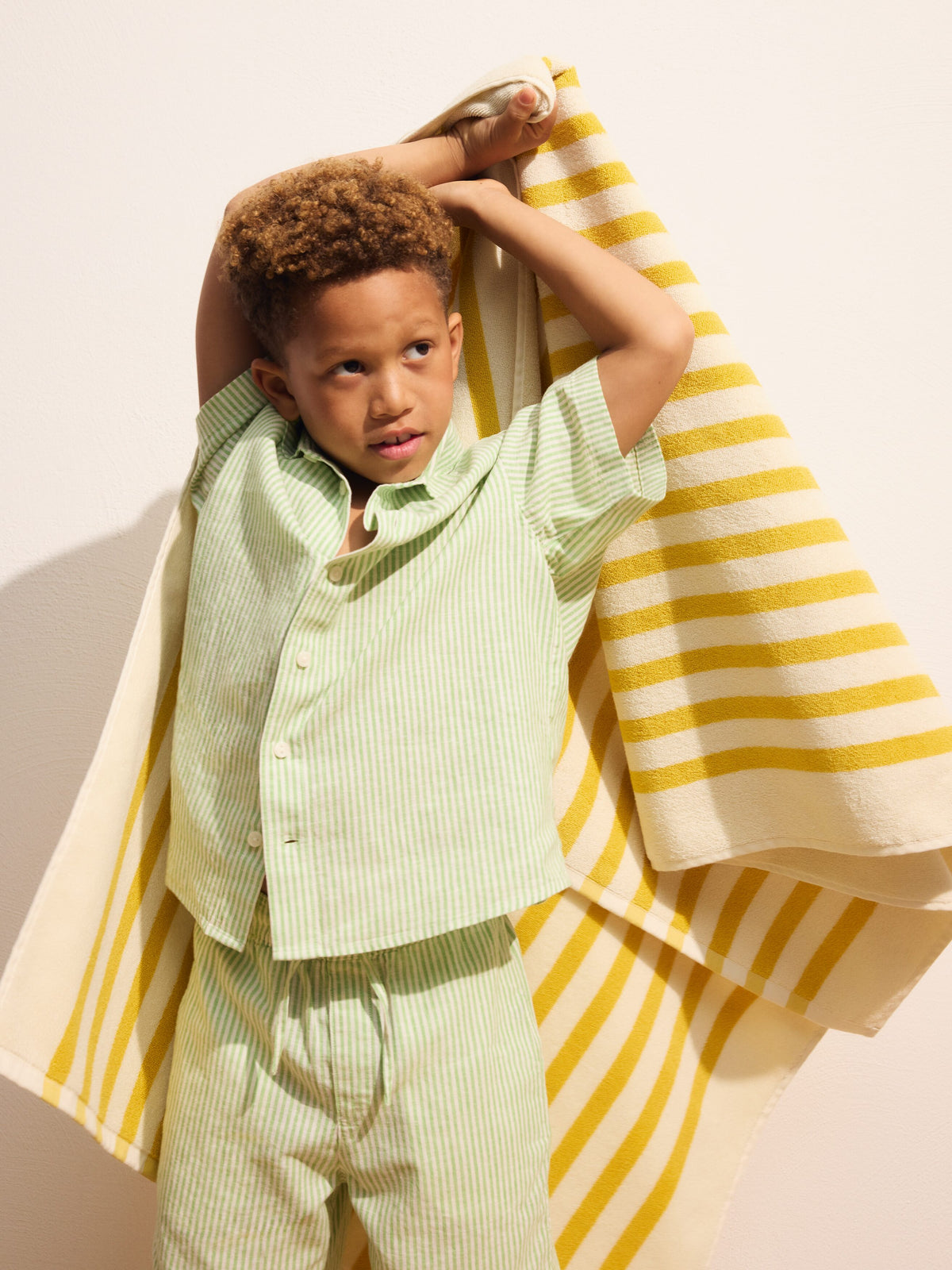 Linen Shorts - Green - Image 3